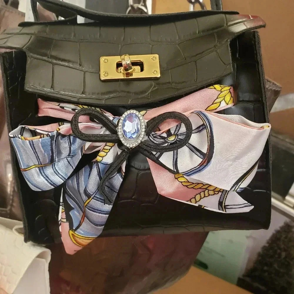 Handcrafted handbag